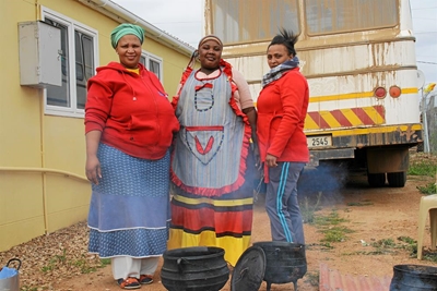Kwanokuthula vier Vrouemaand